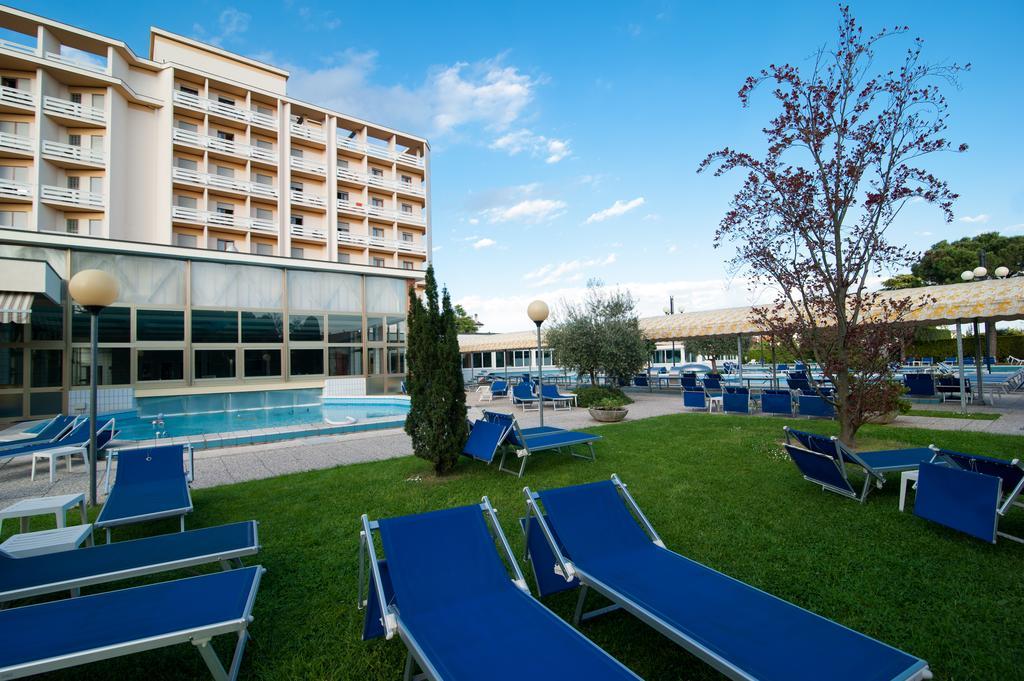 Hotel Terme Antoniano Montegrotto Terme Exterior photo