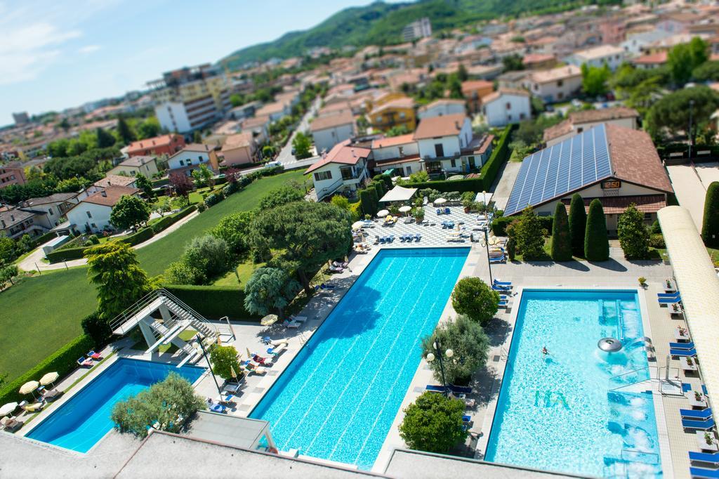 Hotel Terme Antoniano Montegrotto Terme Exterior photo